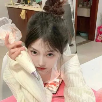艳谍飘香